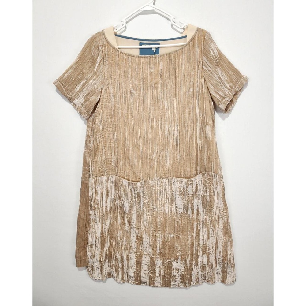 Floreat Women's Size S Beige Crushed Velvet Short Sleeve Shift Dress